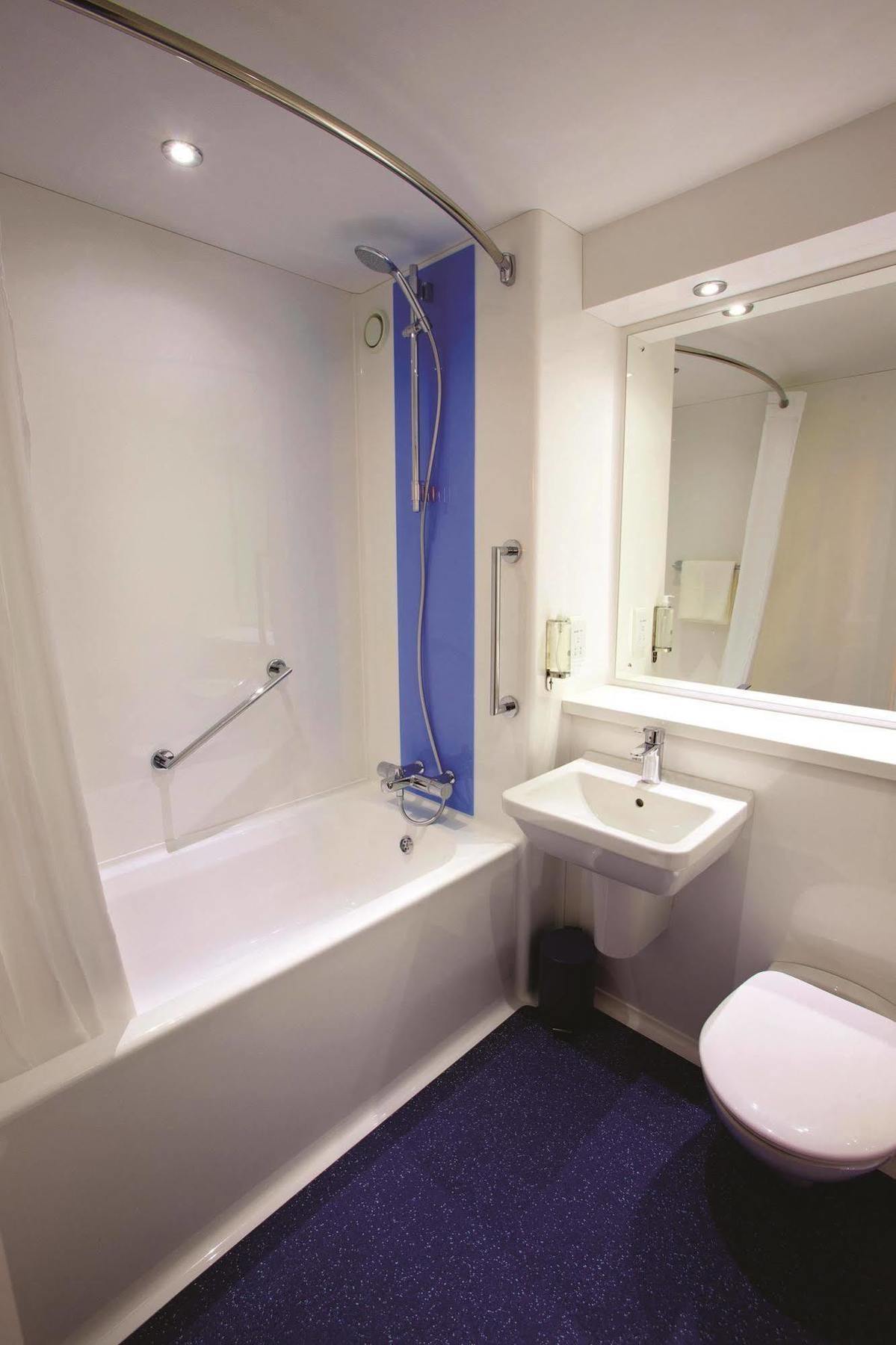 Travelodge Exeter M5 Eksteriør billede