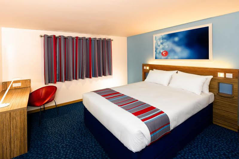 Travelodge Exeter M5 Eksteriør billede